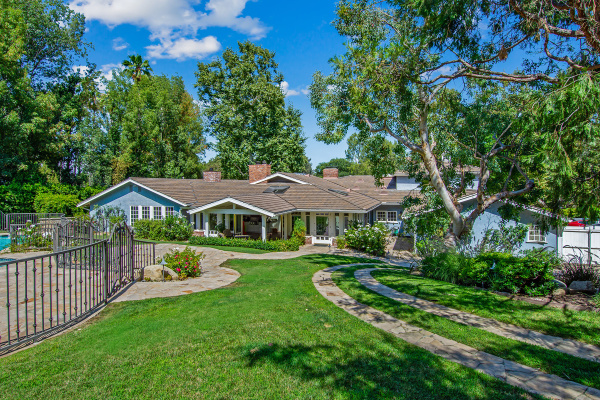 5241 Round Meadow Road, Hidden Hills CA: 