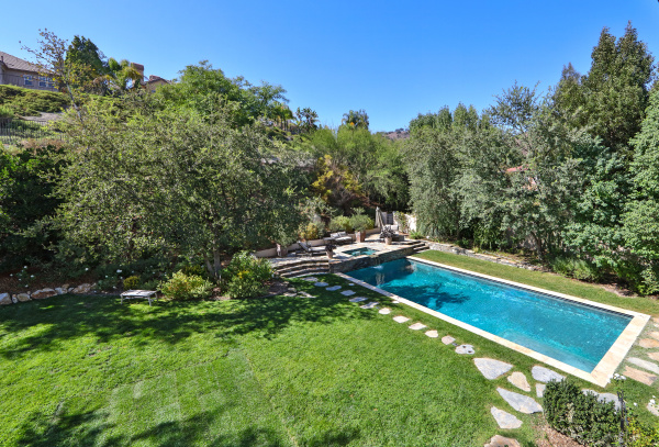 26717 MONT CALABASAS Drive, Calabasas CA: 