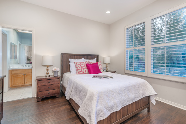 3442 Malaga Court, Calabasas CA: 
