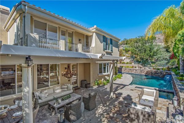 3374 Country Home Court, Thousand Oaks CA: 
