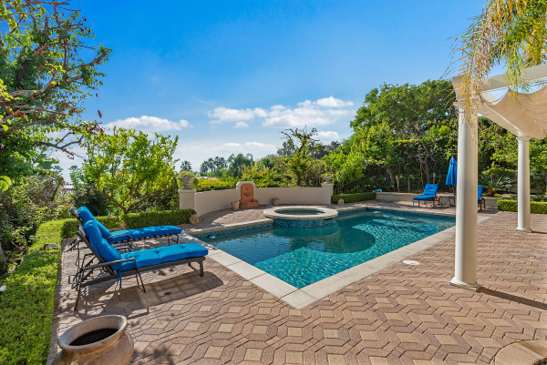 24236 PARK GRANADA, Calabasas CA: 