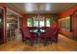 25616 Queenscliff Court, Calabasas CA: 