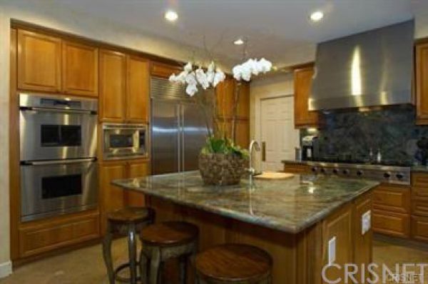 24948 Lorenzo Court, Calabasas CA: 