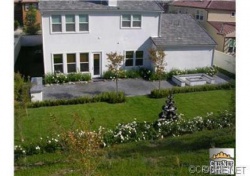 3945 Prado Del Trigo, Calabasas CA: 