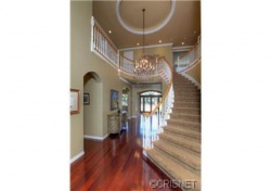 5512 VILLAWOOD Circle, Calabasas CA: 