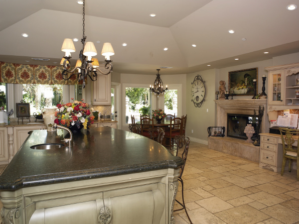 24925 Lewis And Clark Road, Hidden Hills CA: 