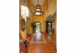 5941 Normandy Drive, Calabasas CA: 