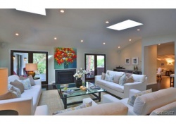 6034 PENFIELD Avenue, Woodland Hills CA: 